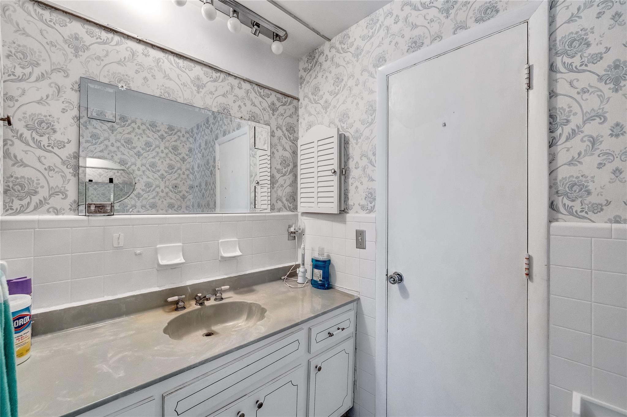 COCONUT CREEK 10TH SEC - Residential