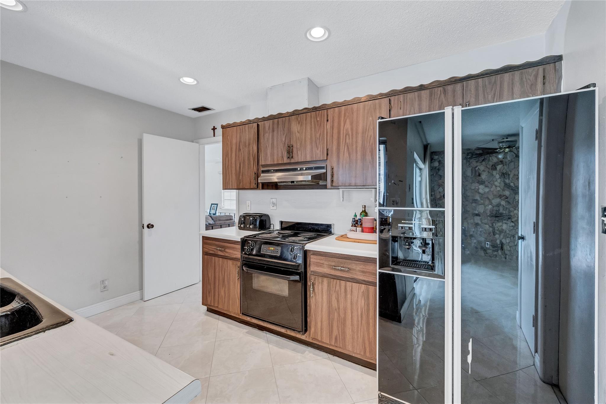 COCONUT CREEK 10TH SEC - Residential