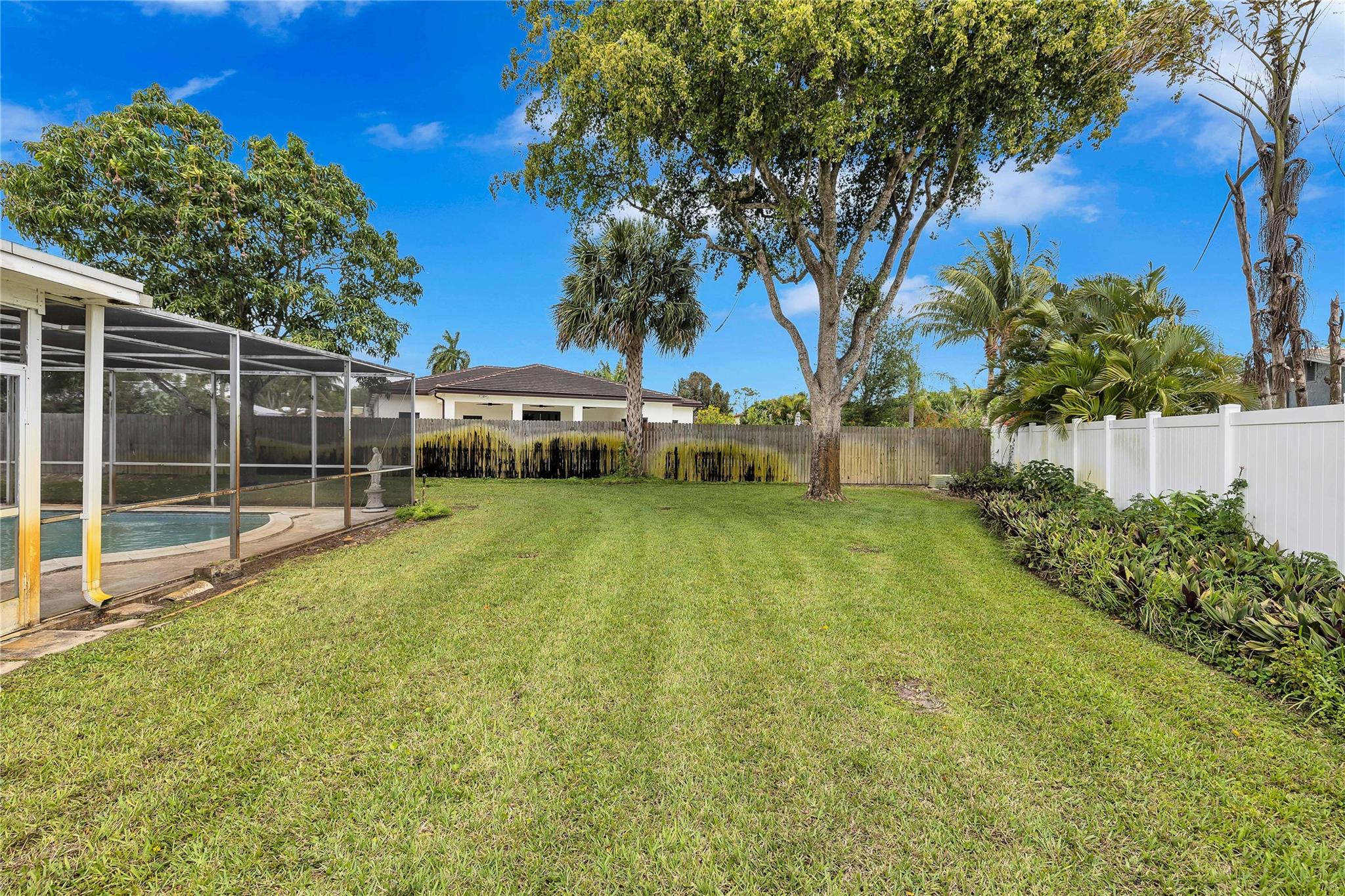 COCONUT CREEK 10TH SEC - Residential