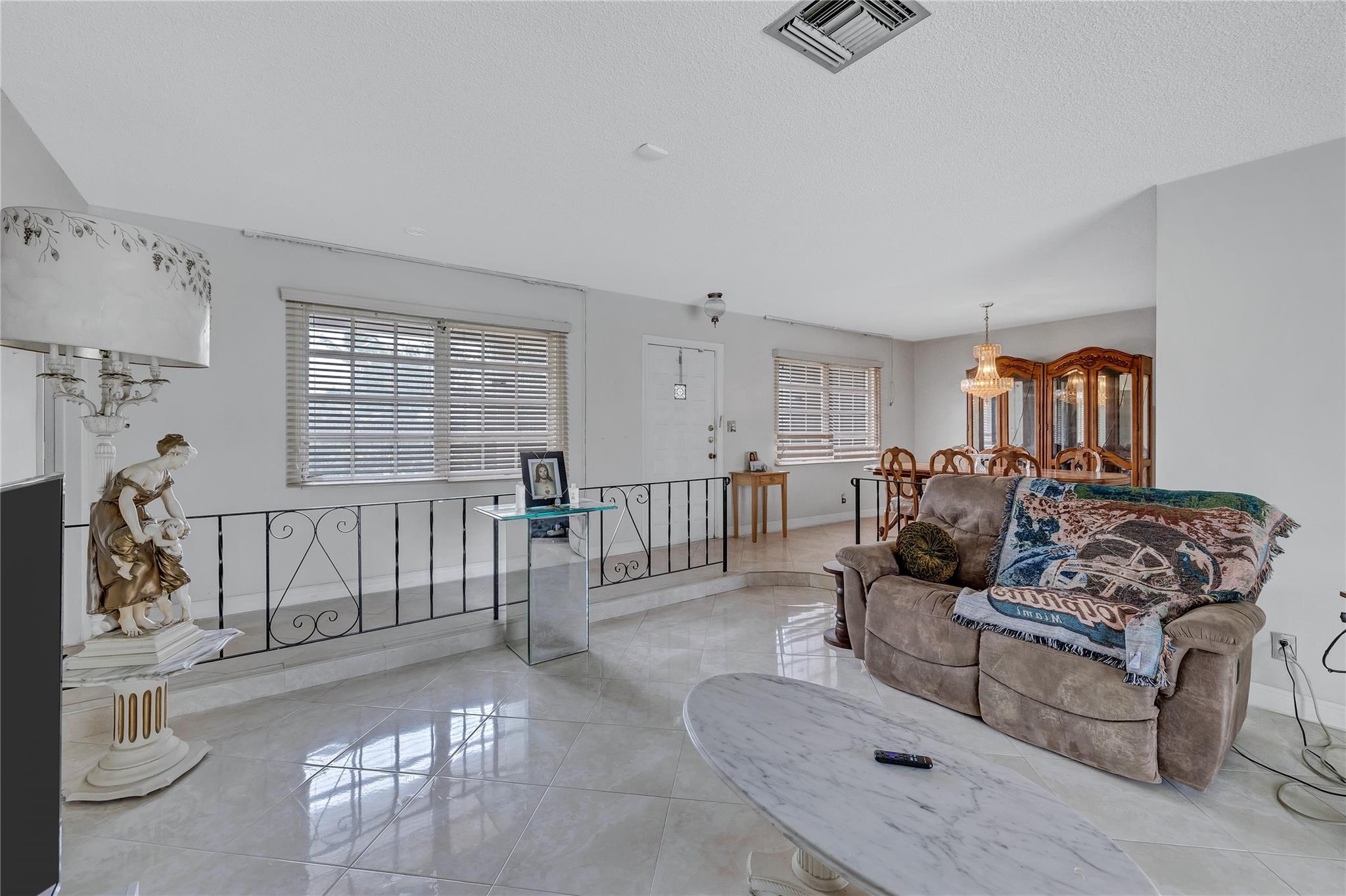 COCONUT CREEK 10TH SEC - Residential