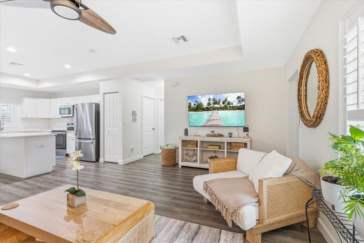 1116 SW 33rd Ave Avenue SW