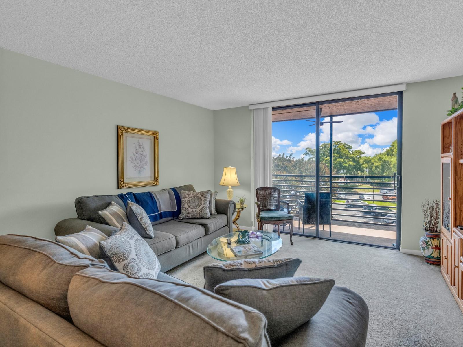 Colony Point - Residential