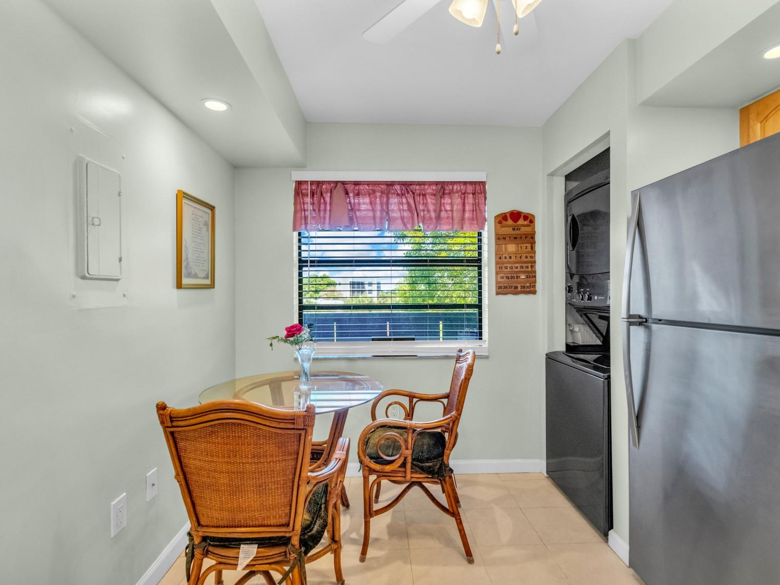 Colony Point - Residential