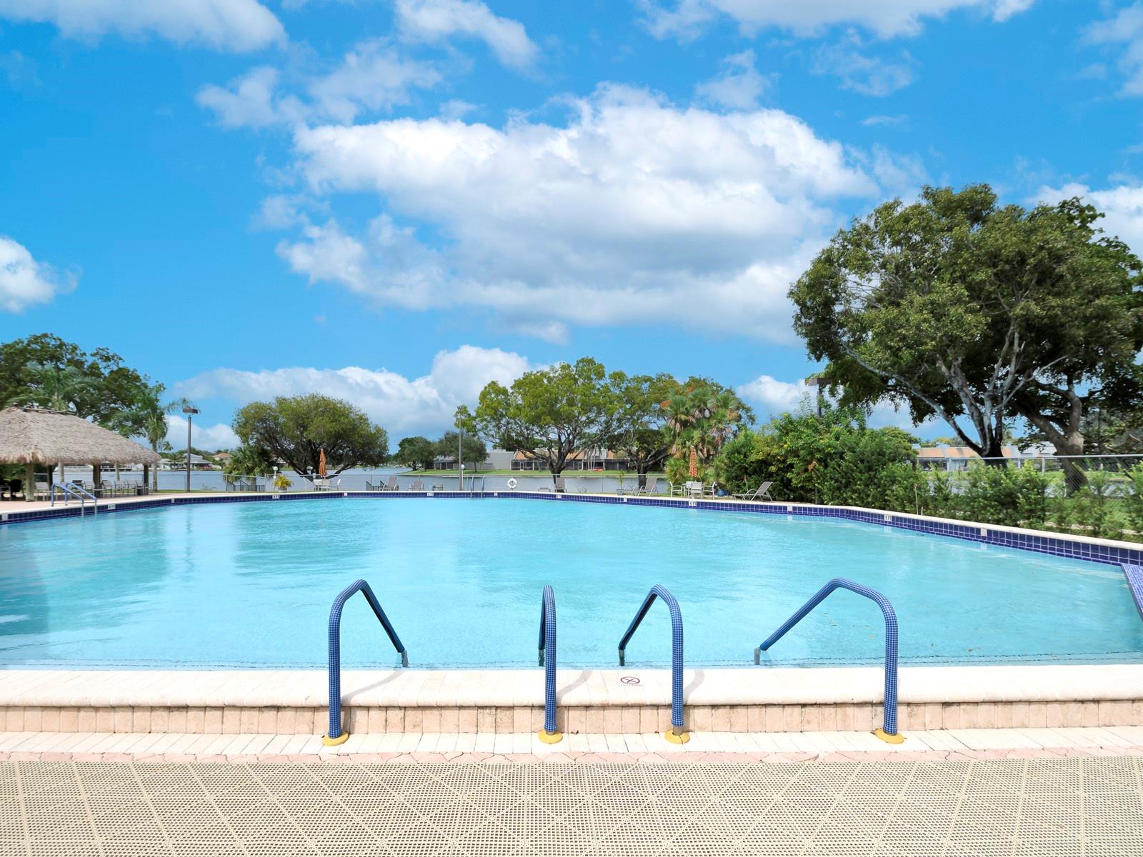 Colony Point - Residential