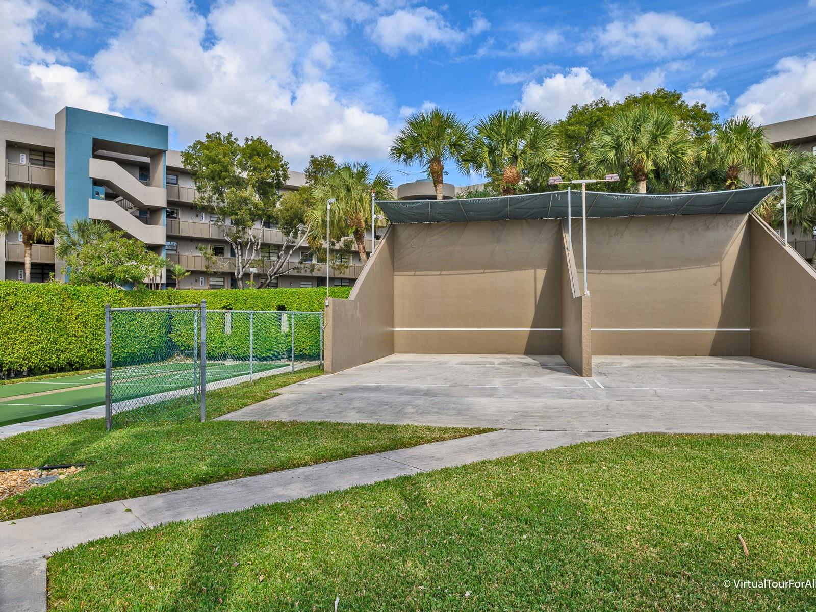 Colony Point - Residential