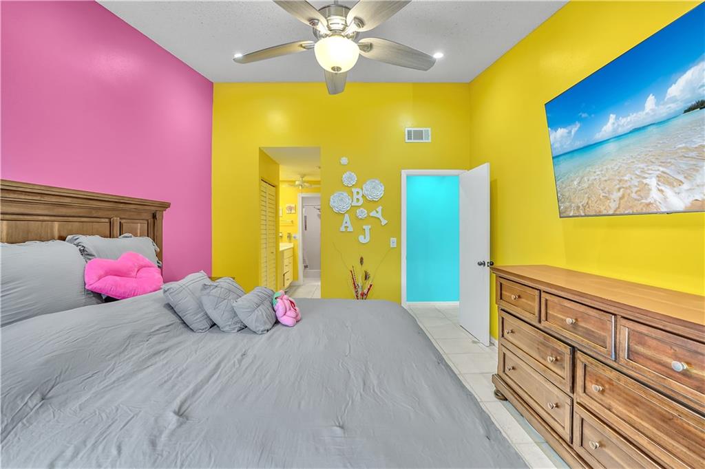 Meadowridge East Condo - Residential