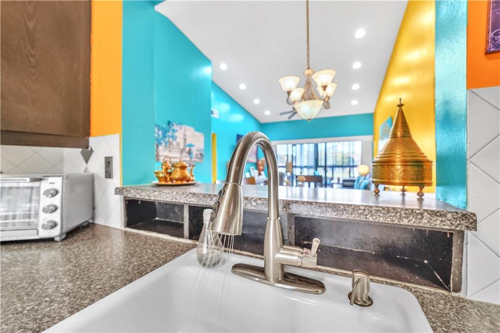 Meadowridge East Condo - Residential