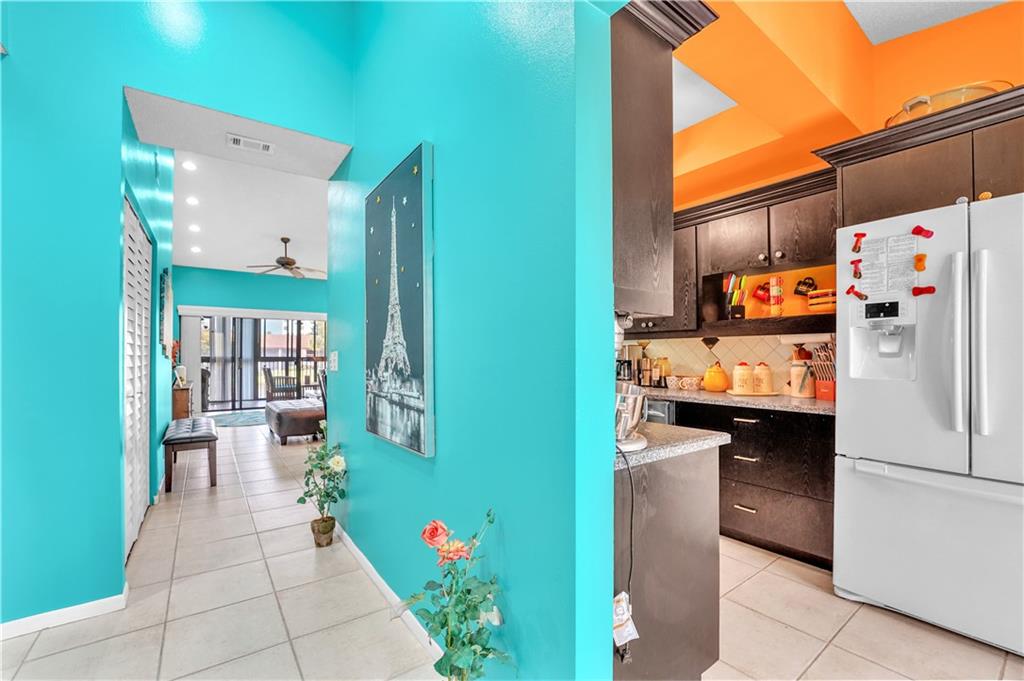 Meadowridge East Condo - Residential