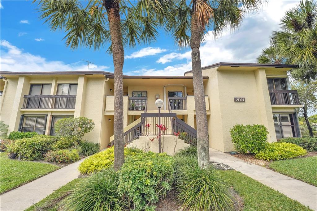 Meadowridge East Condo - Residential