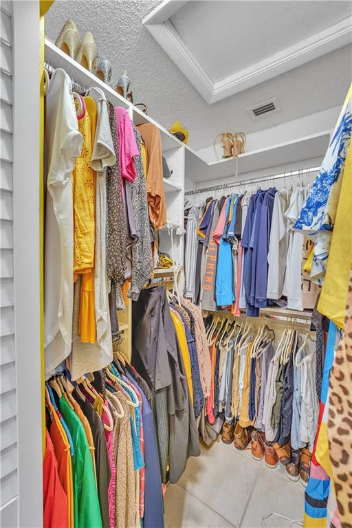 Meadowridge East Condo - Residential