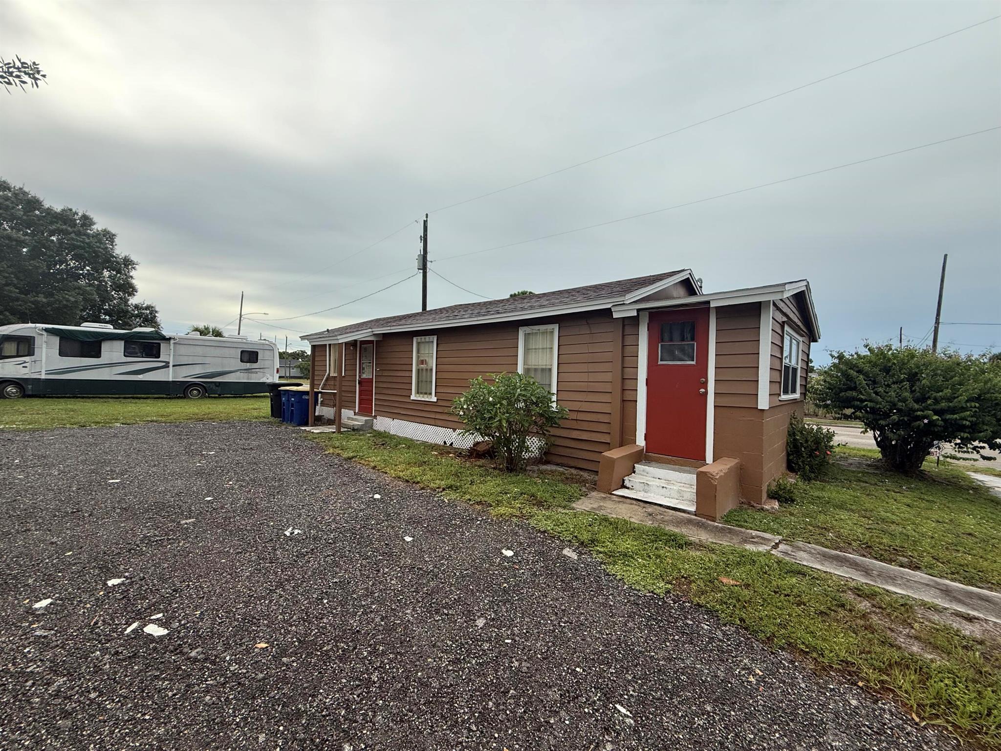 Beautifully remodeled 2 bedroom 1 bath. Possible 3rd bedroom. Ready to move in!