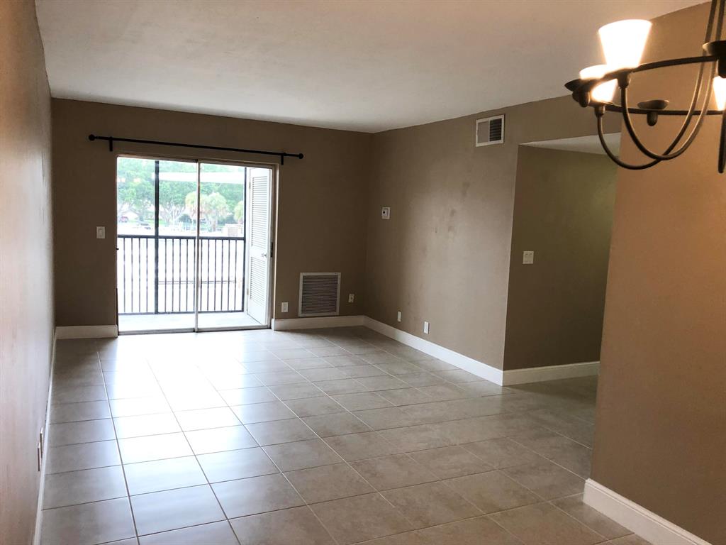 VIKING ARMS CONDO - Residential