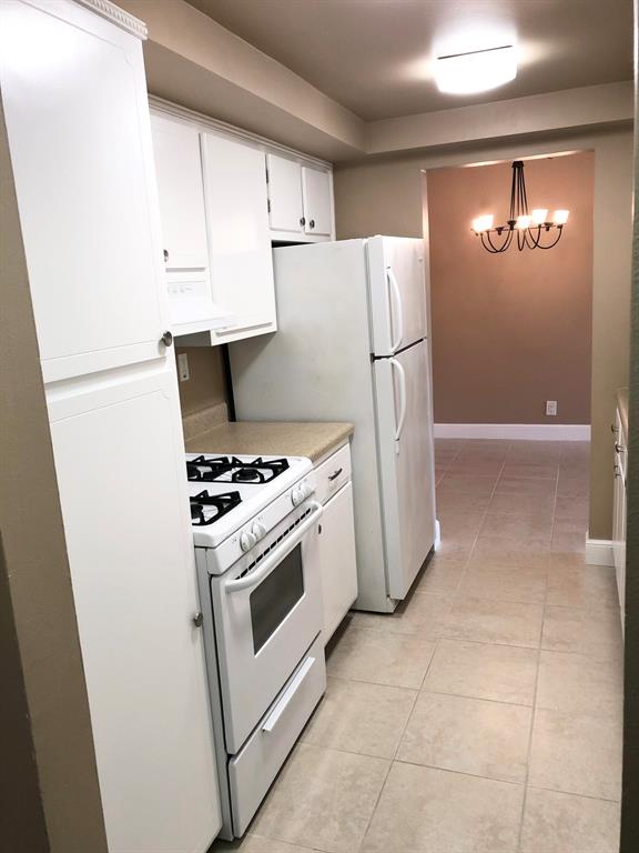 VIKING ARMS CONDO - Residential