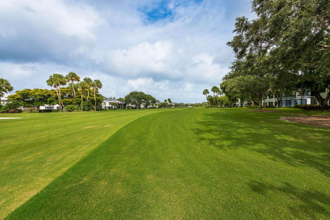 GLENEAGLES CONDO VI - Residential