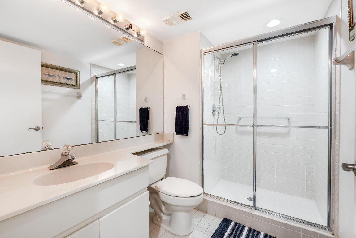 GLENEAGLES CONDO VI - Residential