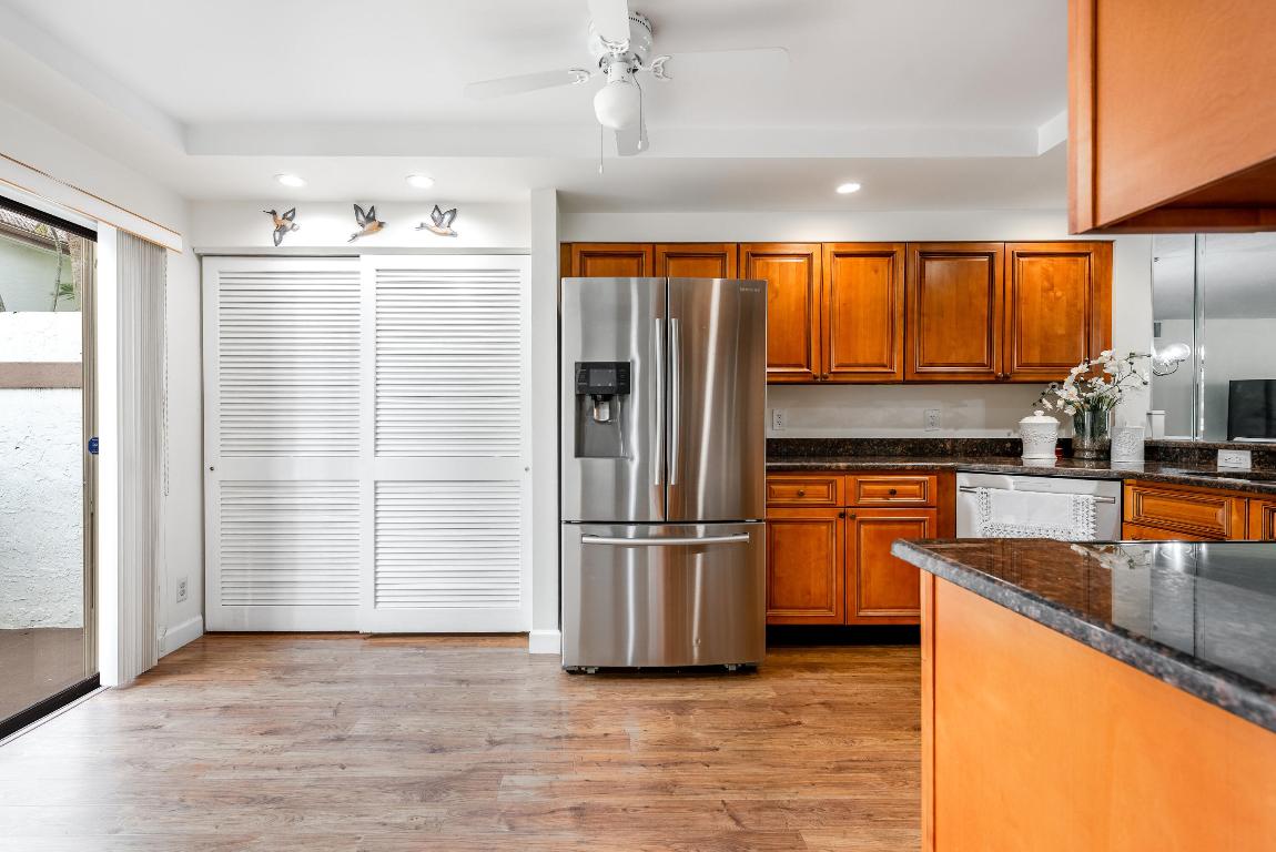 GLENEAGLES CONDO VI - Residential