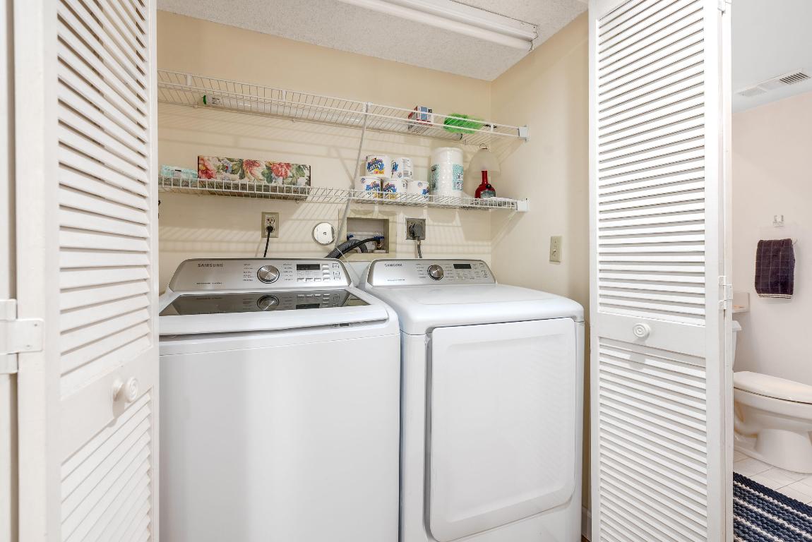 GLENEAGLES CONDO VI - Residential