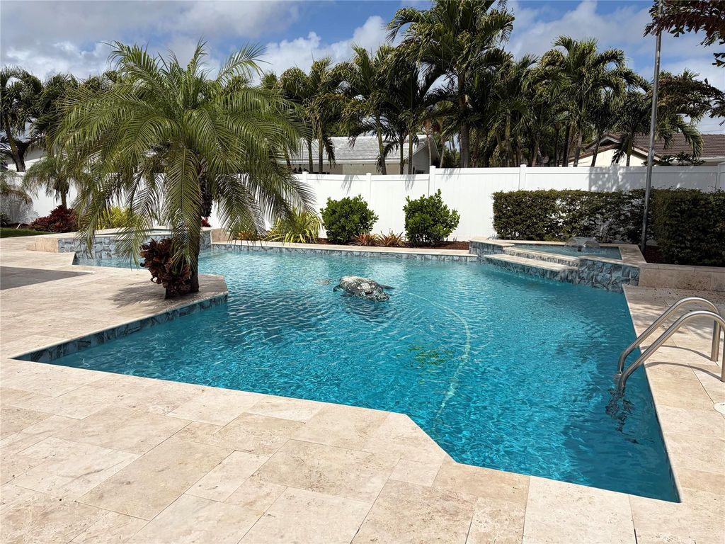 Photo of 2143 NE 65th Street, Fort Lauderdale, FL 33308 (MLS # F10555936)