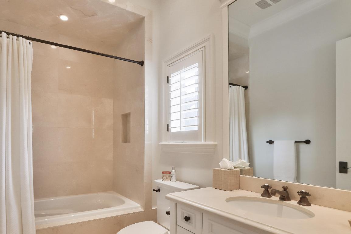 OCEAN BREEZE ESTATES - Residential