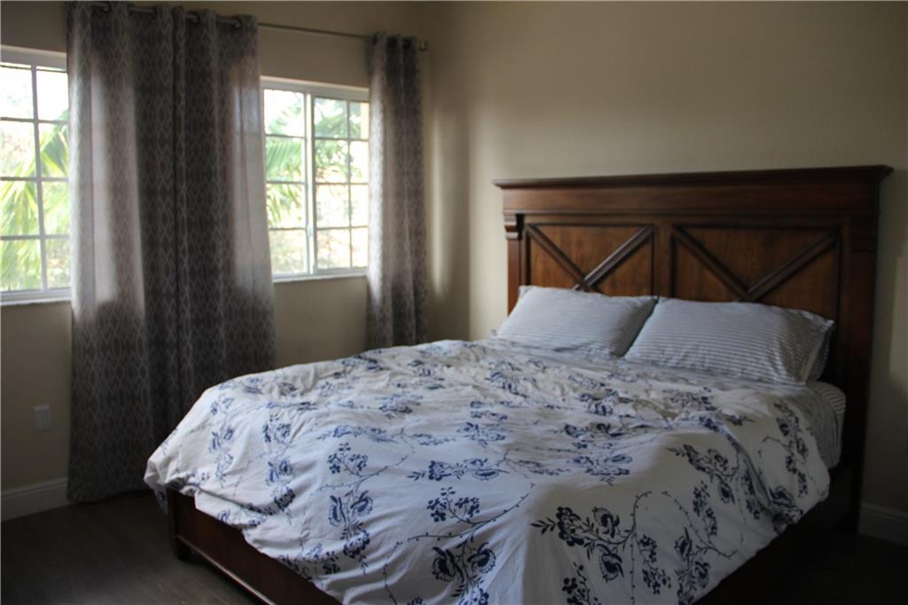 The Isles at Oakland Park - Residential