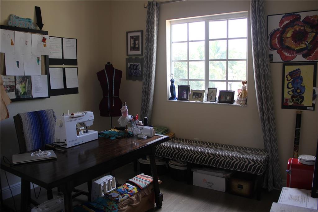 The Isles at Oakland Park - Residential