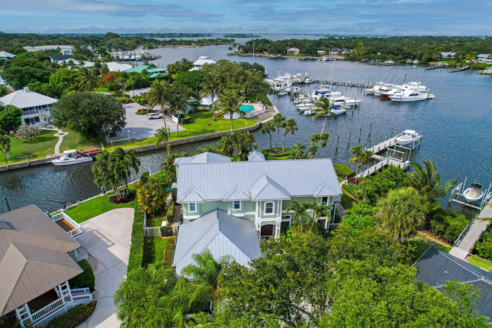 Mariner Cay - Residential
