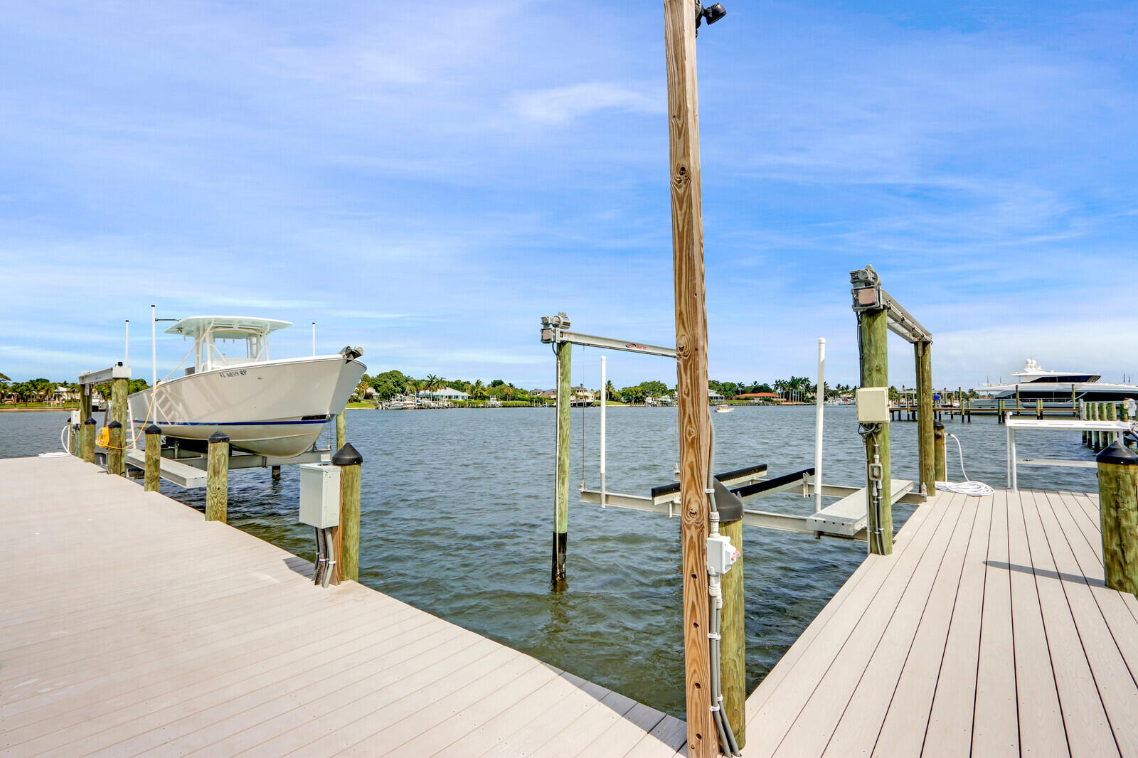 Mariner Cay - Residential