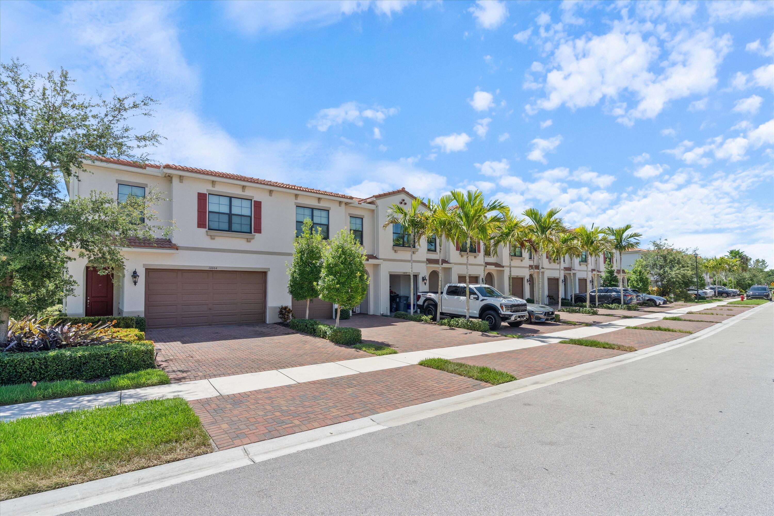 10076 BRICKHILL Drive
