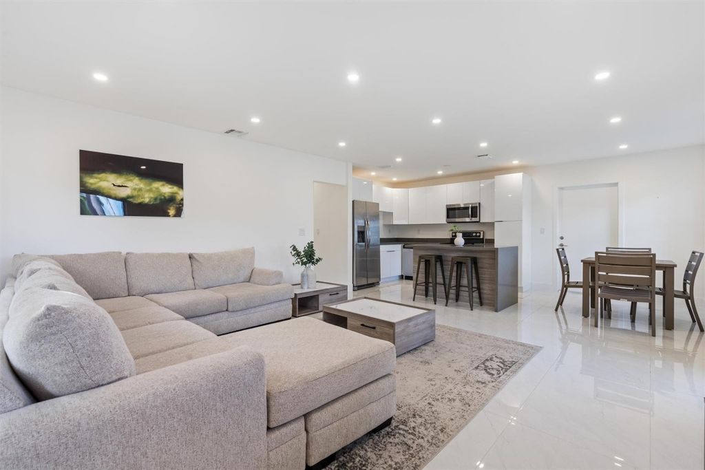 Photo of 1409 NE 2nd Avenue, Fort Lauderdale, FL 33304 (MLS # F10532698)