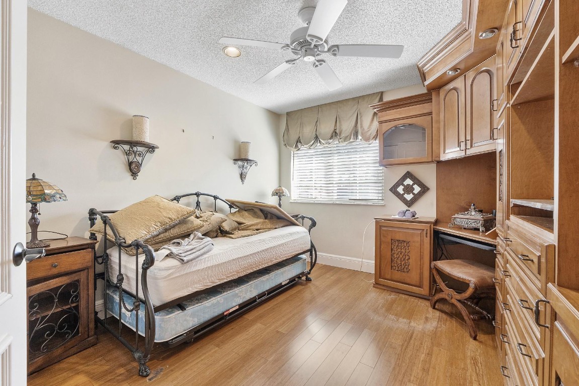 Cypress Glen Townhomes Co - Residential