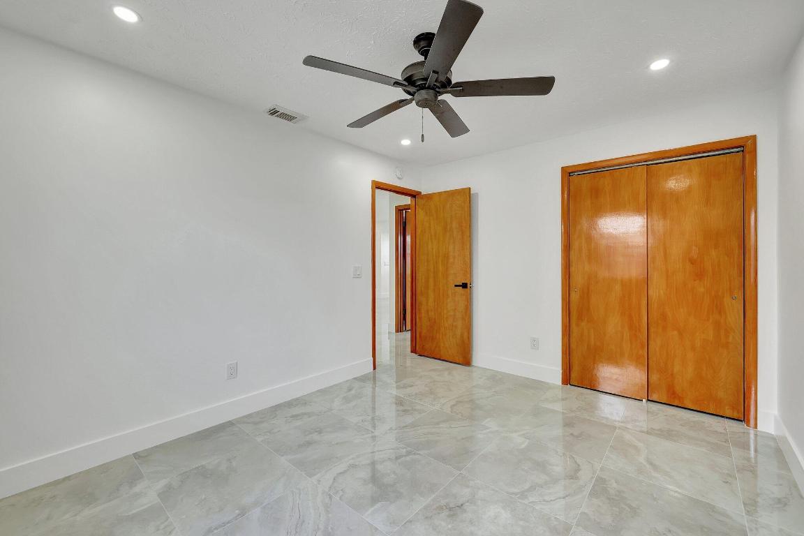 PORT ST LUCIE SECTION 1 - Residential