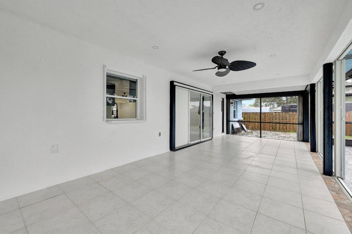 PORT ST LUCIE SECTION 1 - Residential