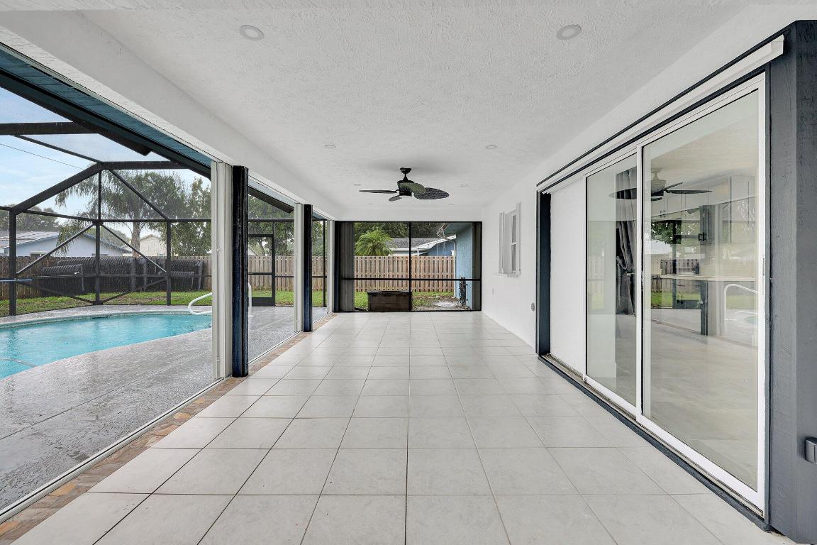 PORT ST LUCIE SECTION 1 - Residential