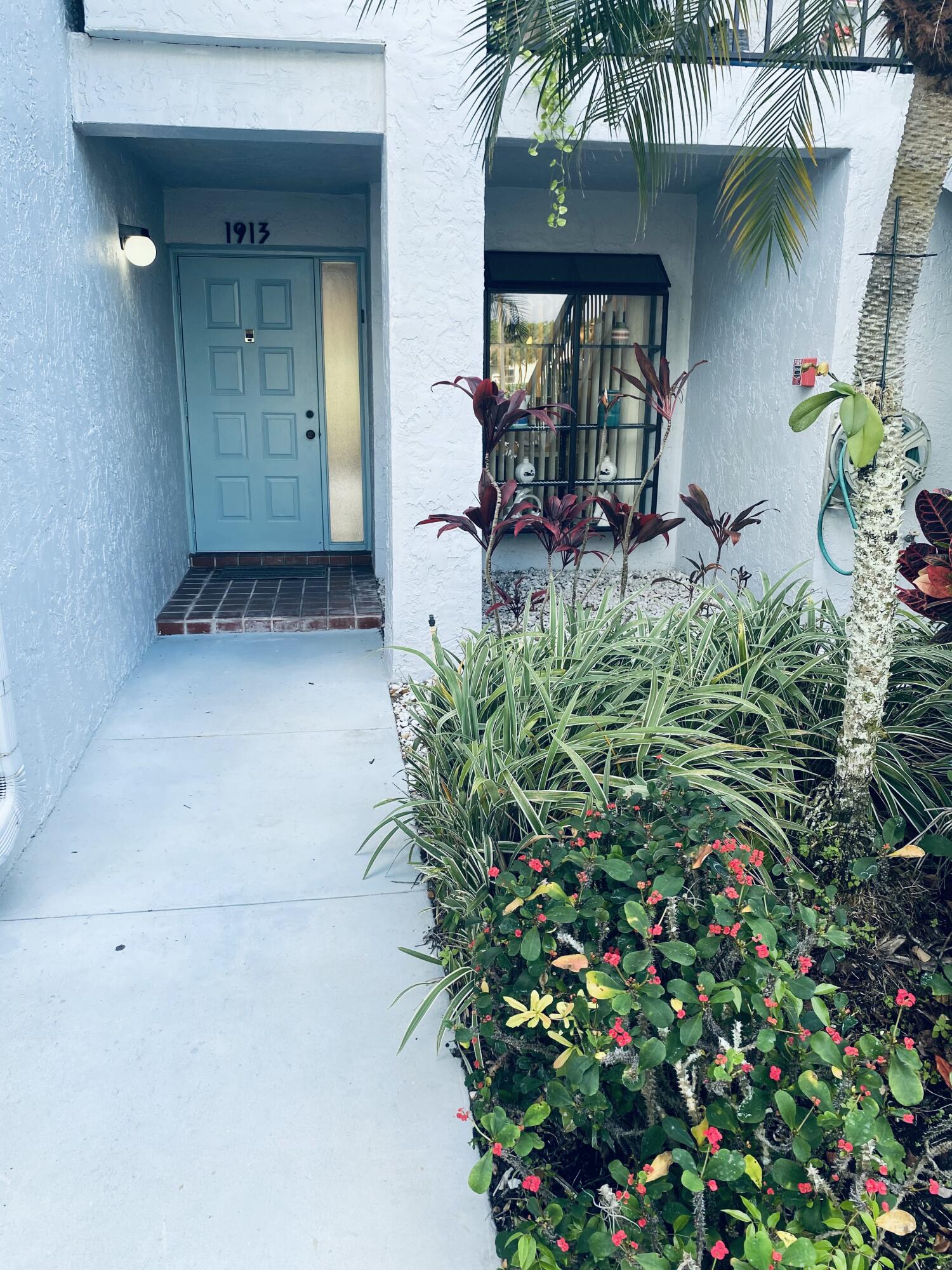 BOCA DELRAY I-III CONDO S FILED IN OR3857P483,4 - Residential