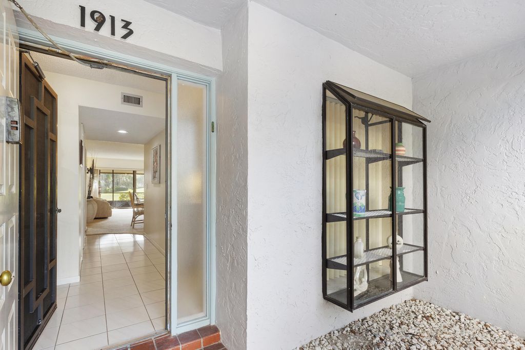 Photo of 5186 Golfview Court #1913, Delray Beach, FL 33484 (MLS # B26009989)