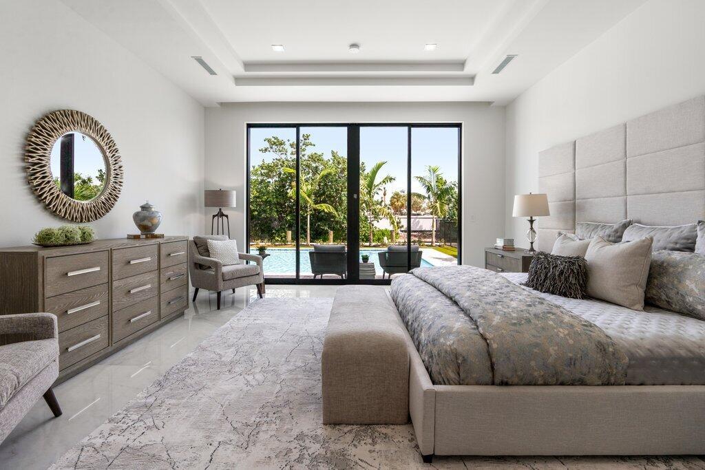 PIRATES COVE - Residential