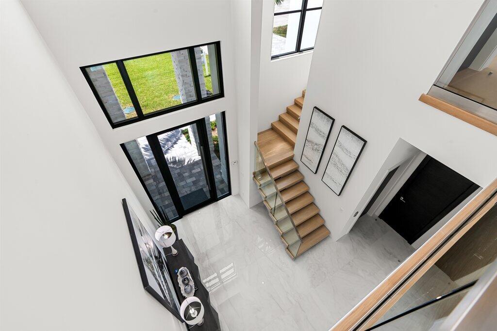 PIRATES COVE - Residential