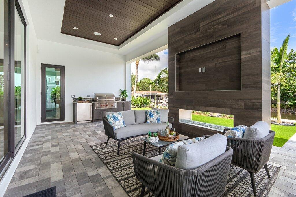 PIRATES COVE - Residential