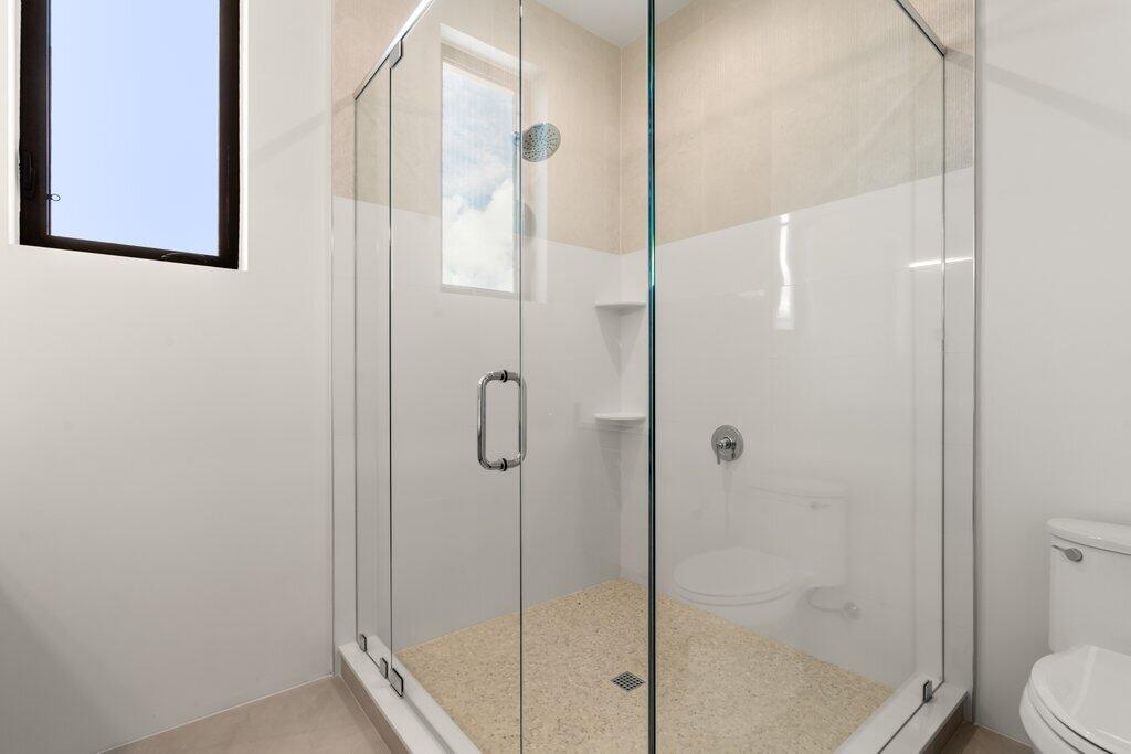 PIRATES COVE - Residential