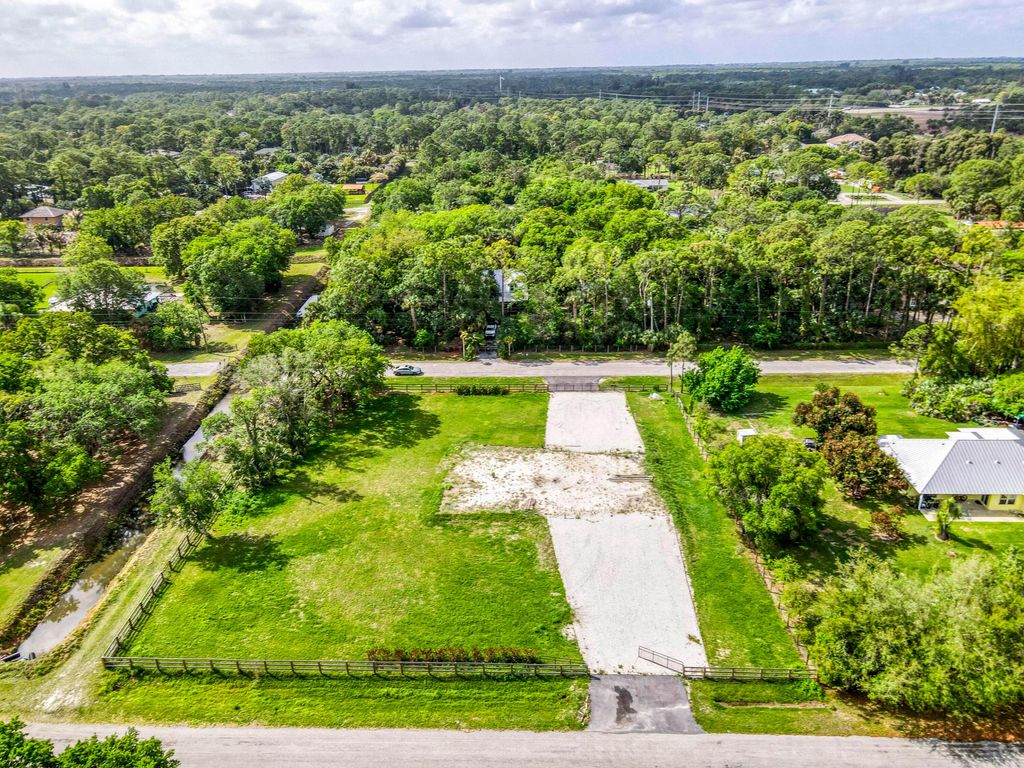 Photo of 15743 99th Street N, The Acreage, FL 33412 (MLS # B26011923)