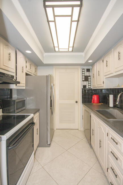 CROTON HARBOR CONDO - Residential