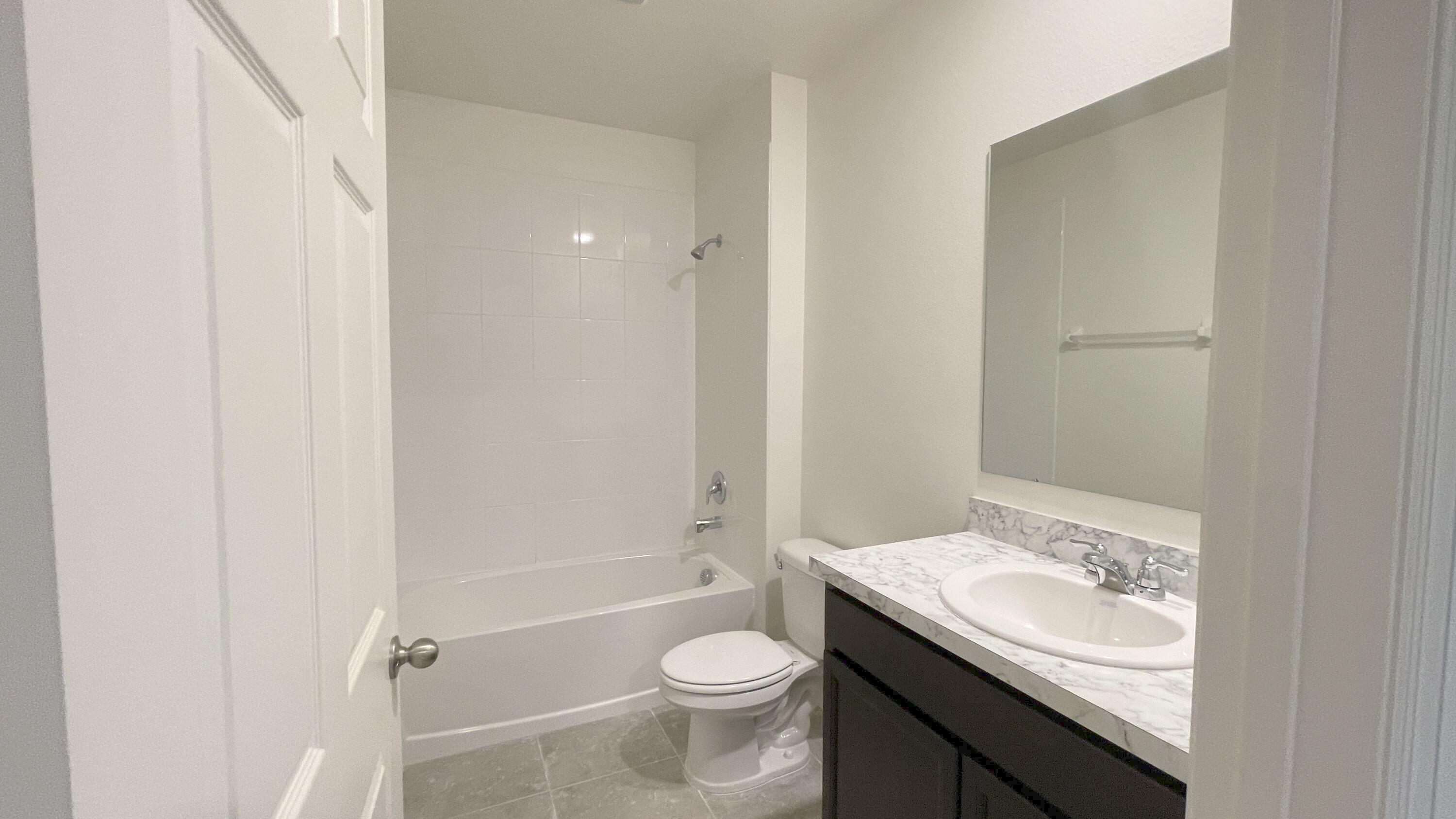 CREEKSIDE PLAT NO. 4 - Residential Lease