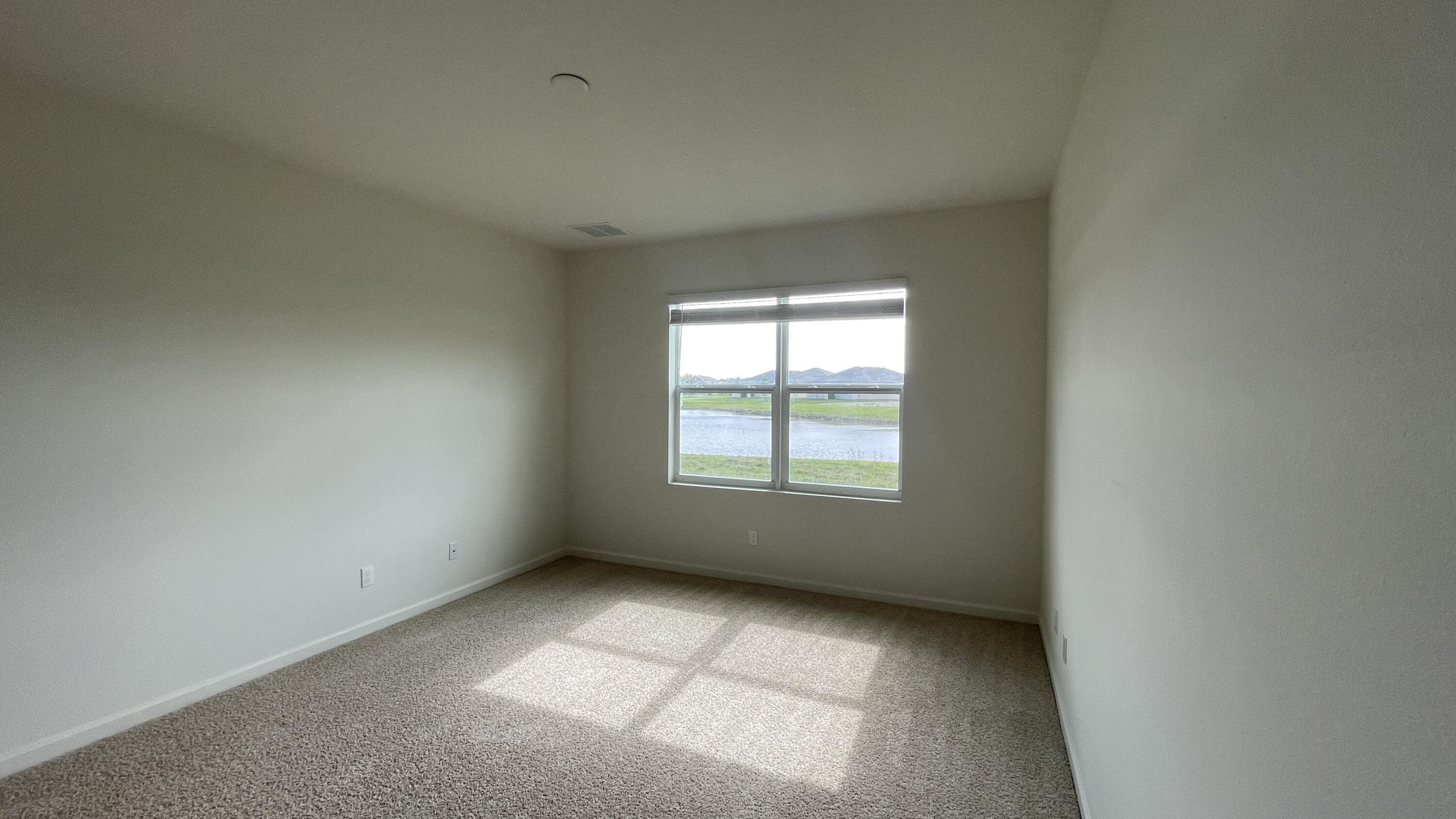 CREEKSIDE PLAT NO. 4 - Residential Lease