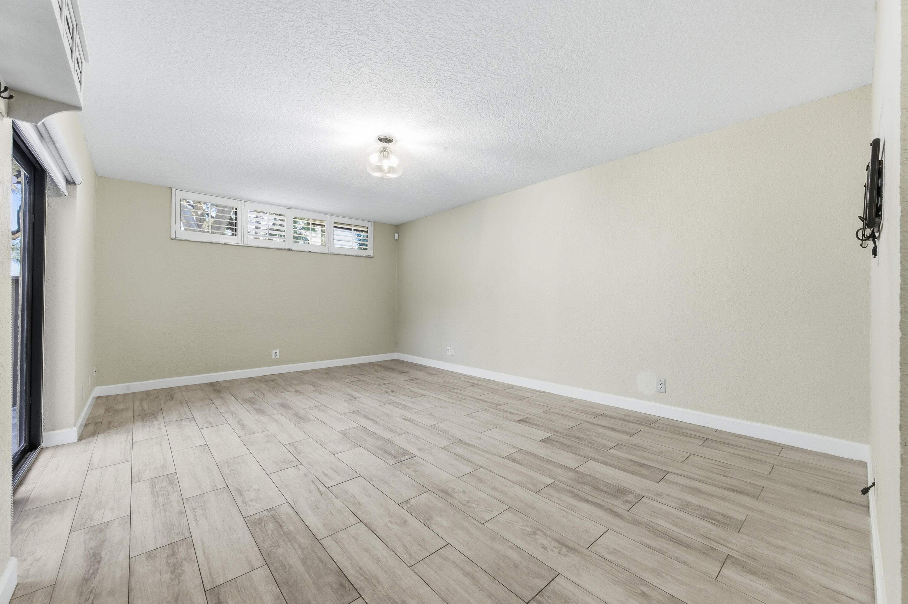 BOCA RIO NORTH - Residential Lease