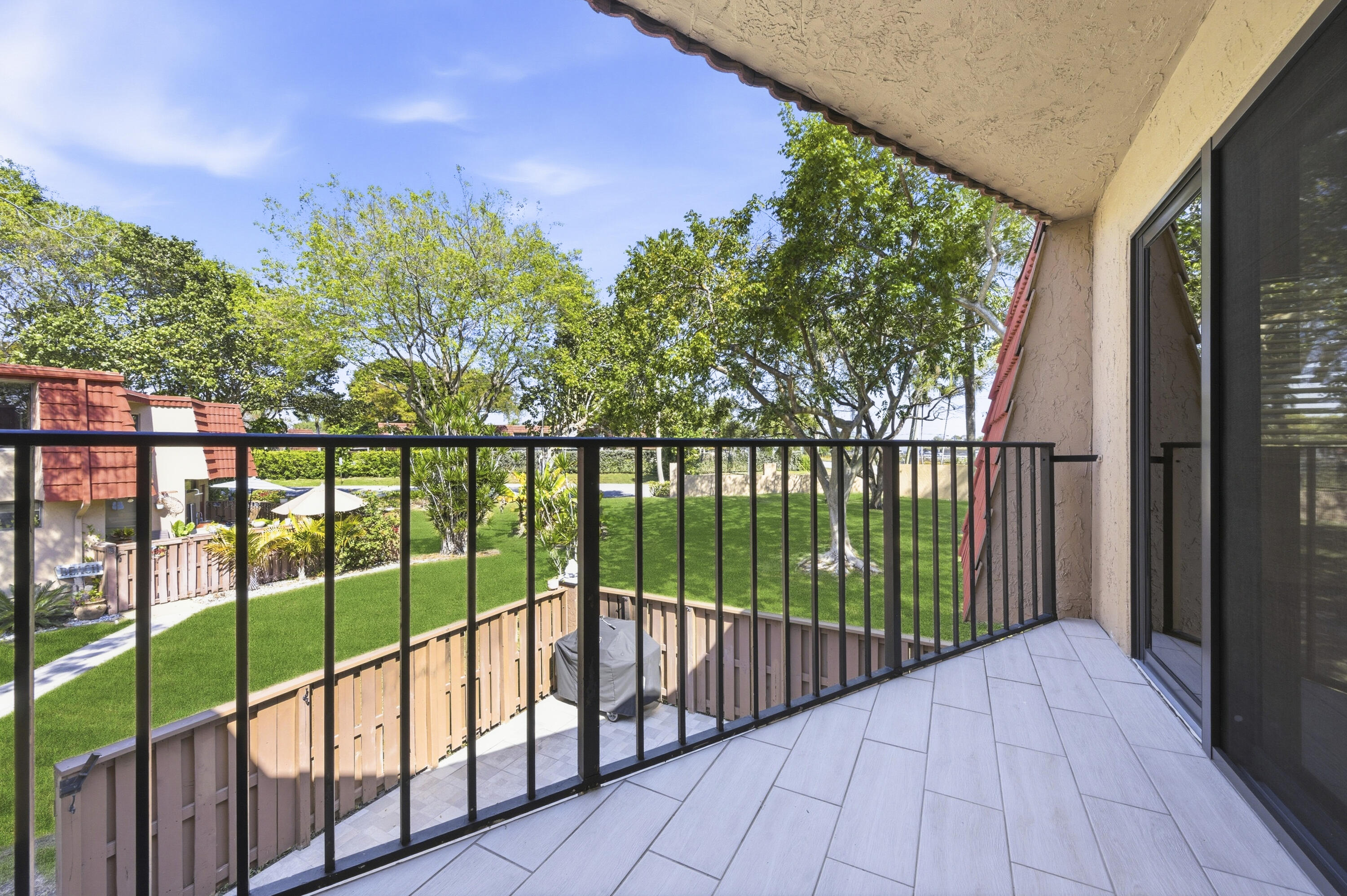 BOCA RIO NORTH - Residential Lease