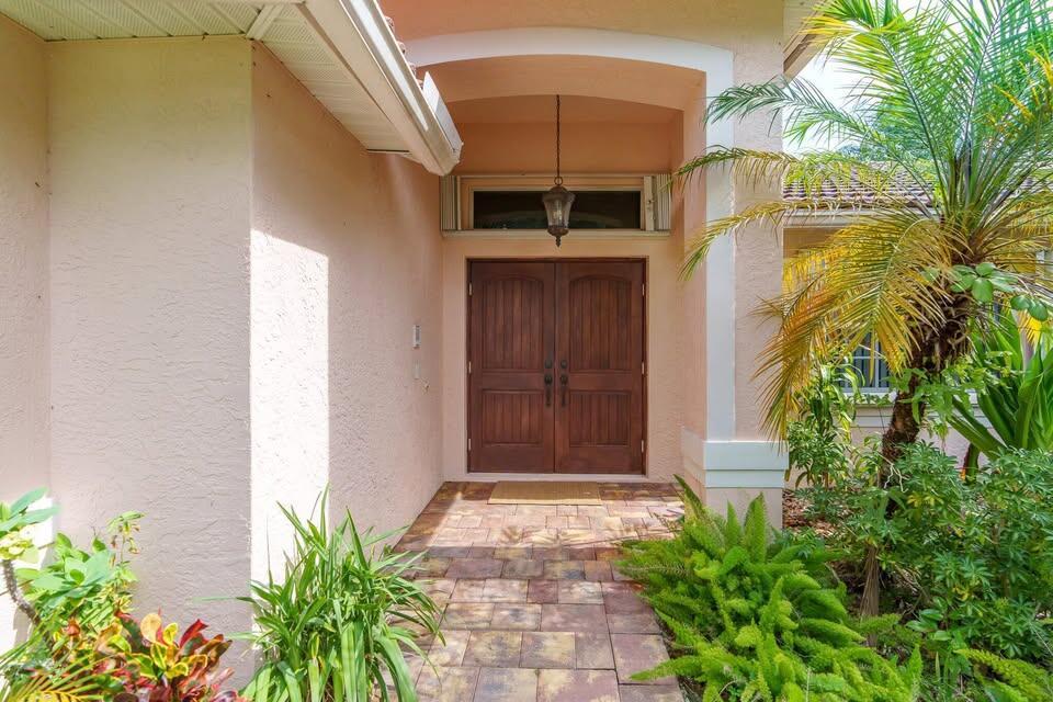 View photos, virtual tours, details... 4806 S Lee Road