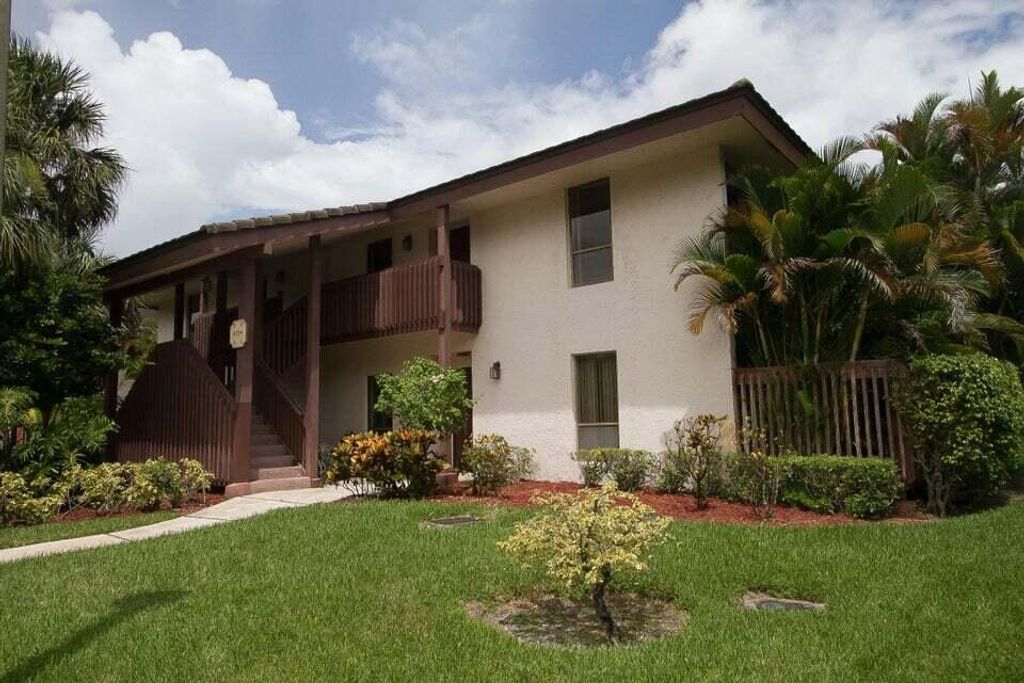 Photo of 9334 Sable Ridge Circle #D, Boca Raton, FL 33428 (MLS # R11084231)