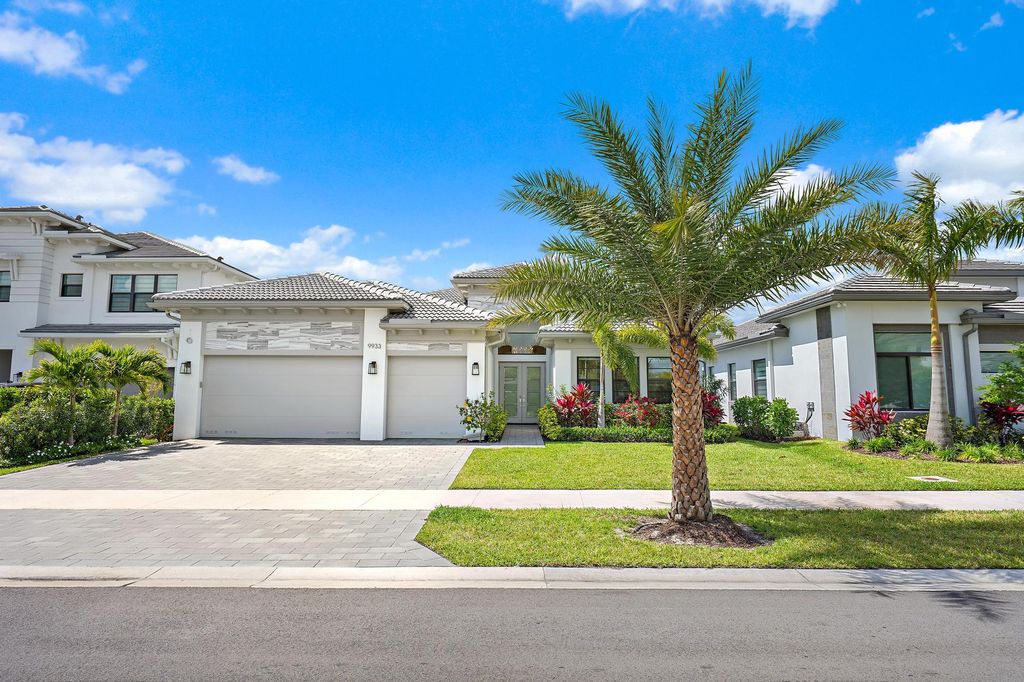 Photo of 9933 Migration Point, Palm Beach Gardens, FL 33412 (MLS # R11169583)