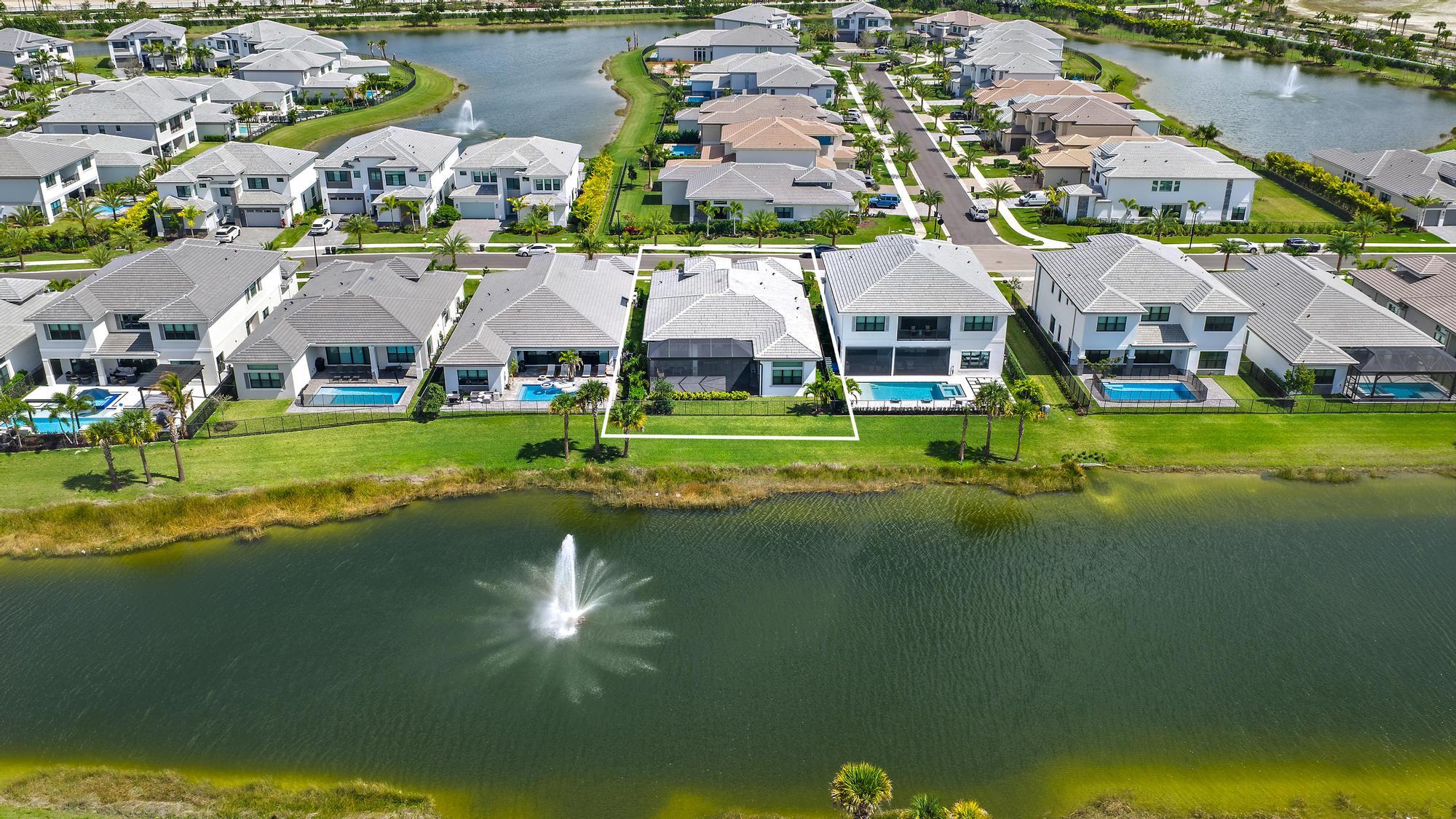 APEX AT AVENIR - Residential