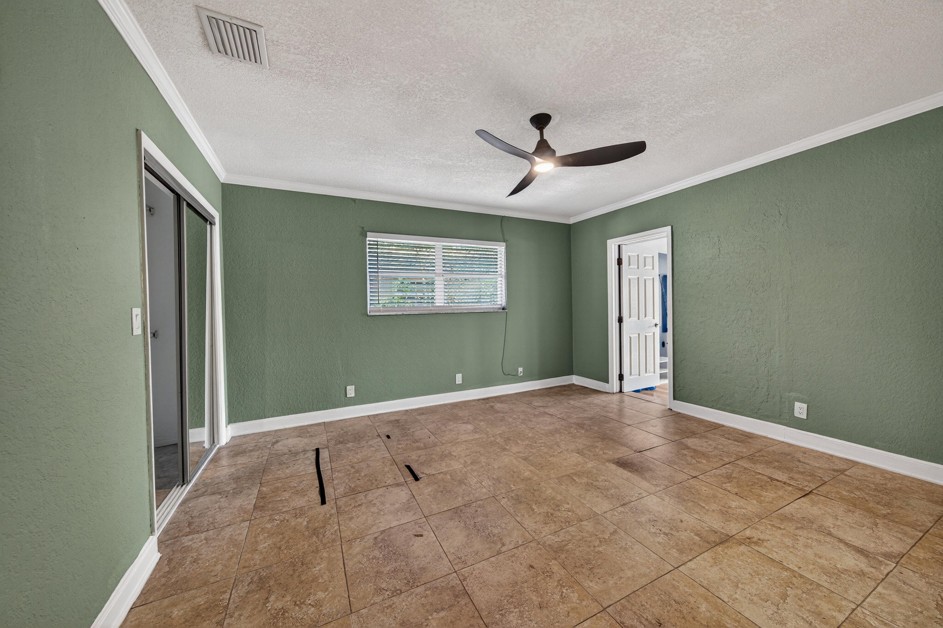 HILLSBORO HARBOR - Residential Lease